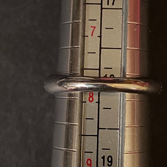 Judith Ripka silver ring - Picture 8 of 8